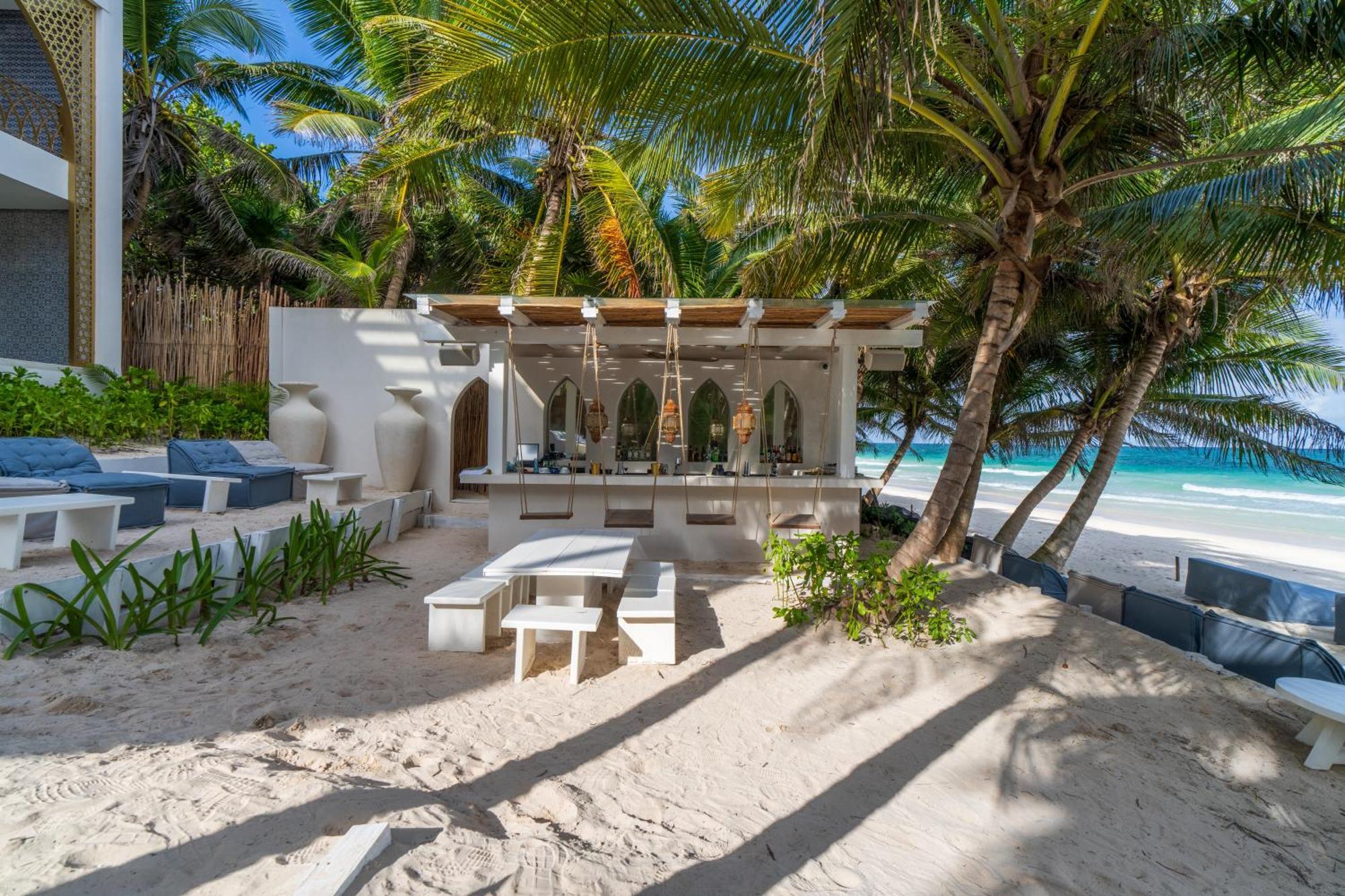 Sana Tulum Beachfront Boutique Hotel Exterior photo