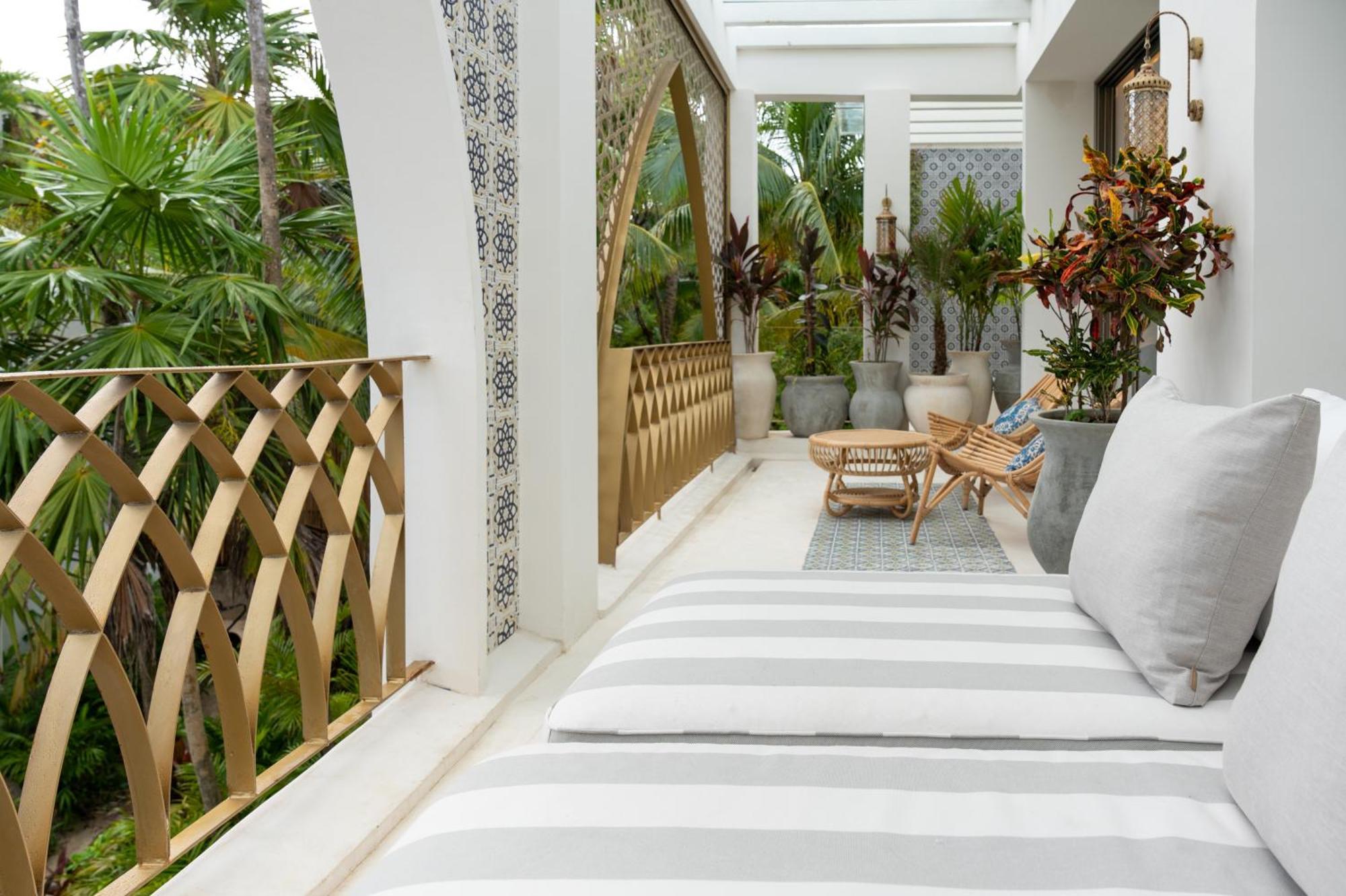 Sana Tulum Beachfront Boutique Hotel Exterior photo